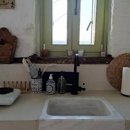 別荘 το παράσπιτο スキロス